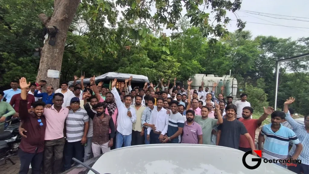 So, What's the 'Cab Drivers Protest' Actually About?