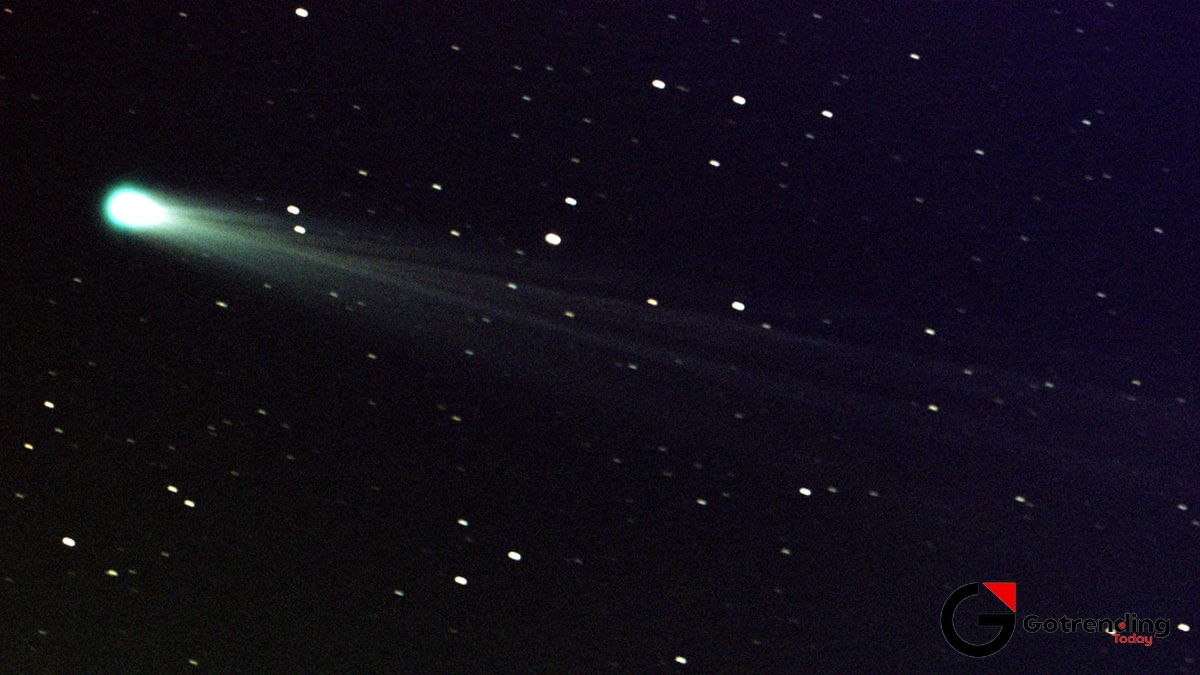 So, What Exactly IS a Comet? (Let's Get Past the "Dirty Snowball" Cliche)
