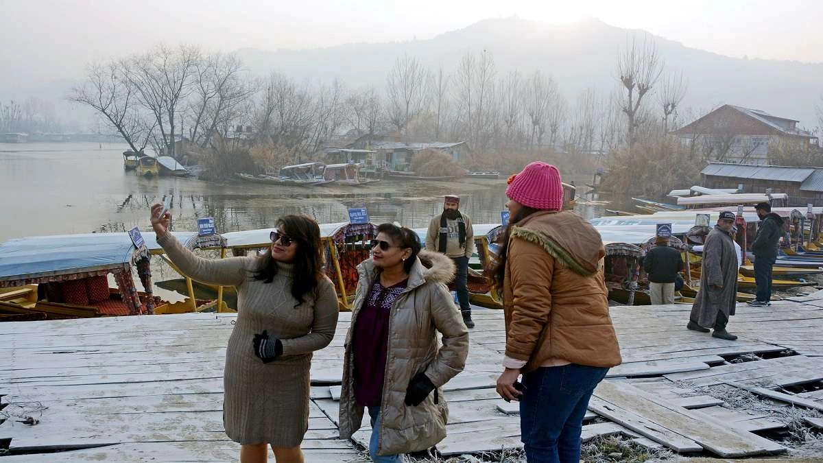 weather srinagar