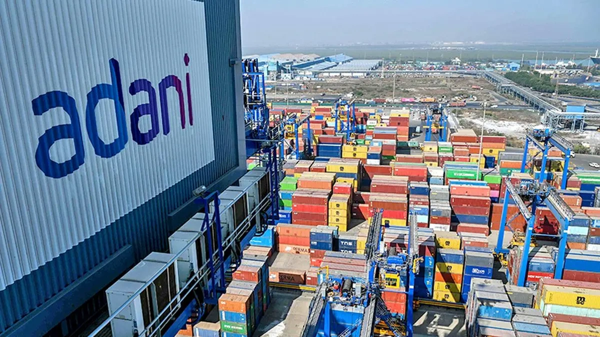 adani ports share price