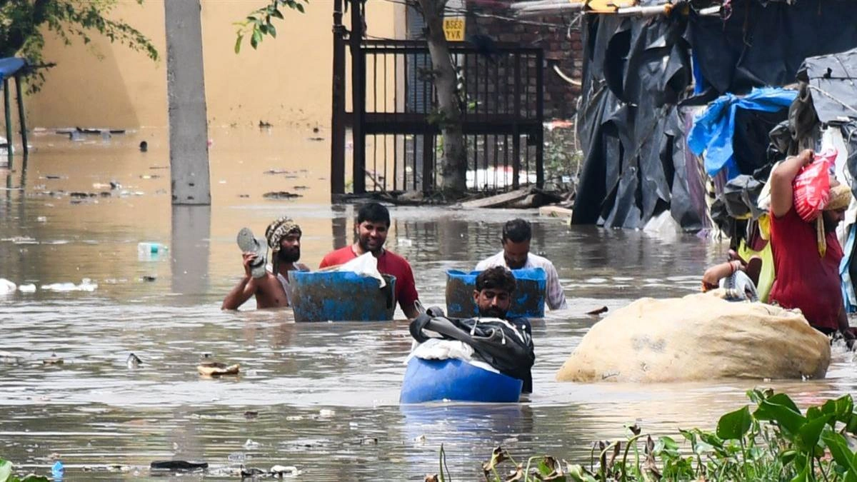 delhi flood news
