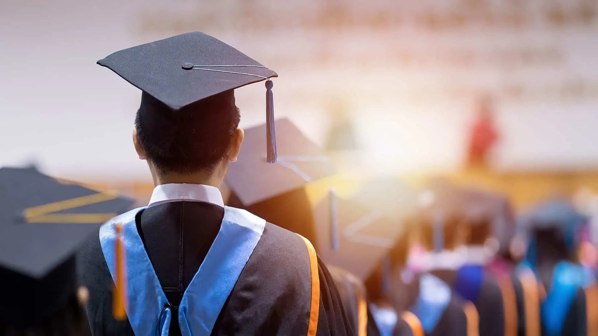 WhyScholarshipsMatter More Than Ever
