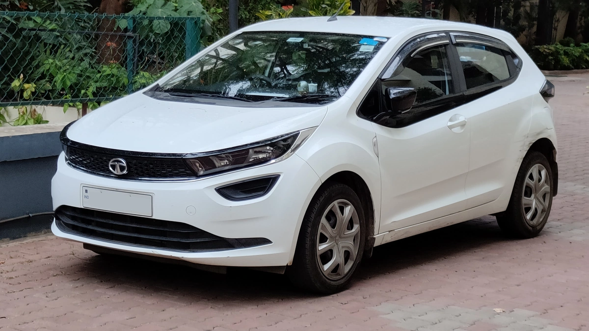 tata altroz