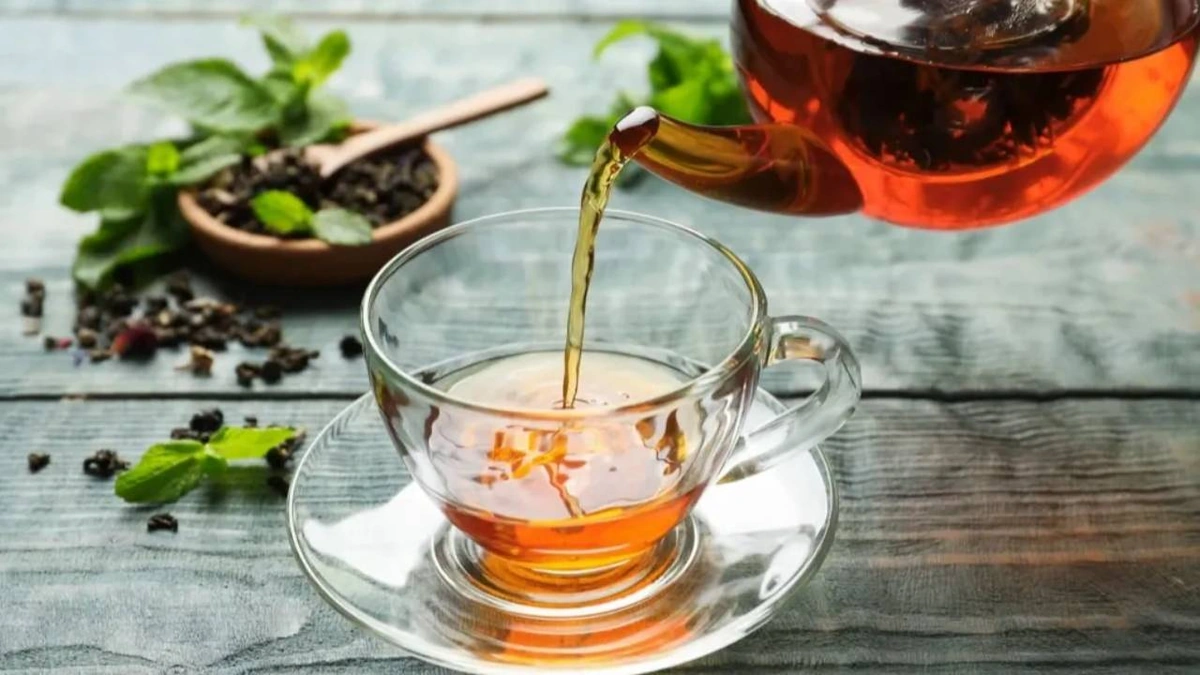 The Colonial Brew | How Tea Took Root in India
