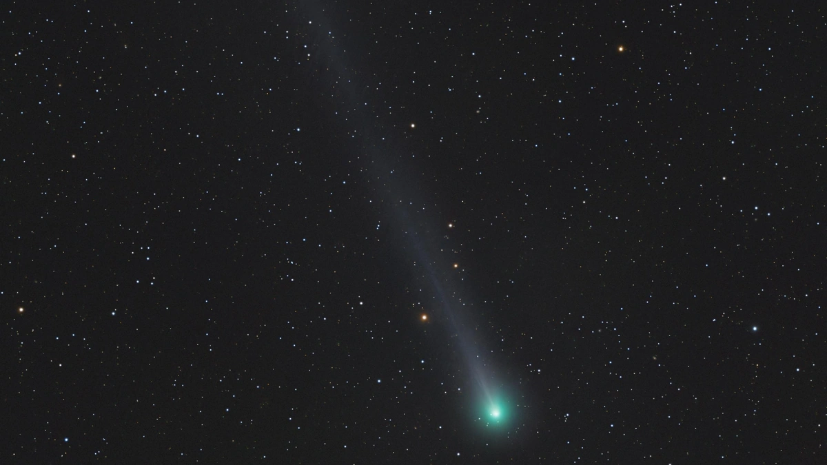 Why Comet Lemmon is a Must-See (And Why Now?)
