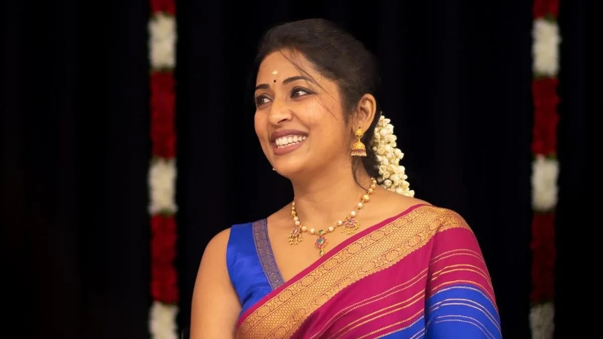Soubin Shahir and Fans Defend Navya Nair After Unwanted Touch at Paathirathri Event 2 The Incident | A Recap