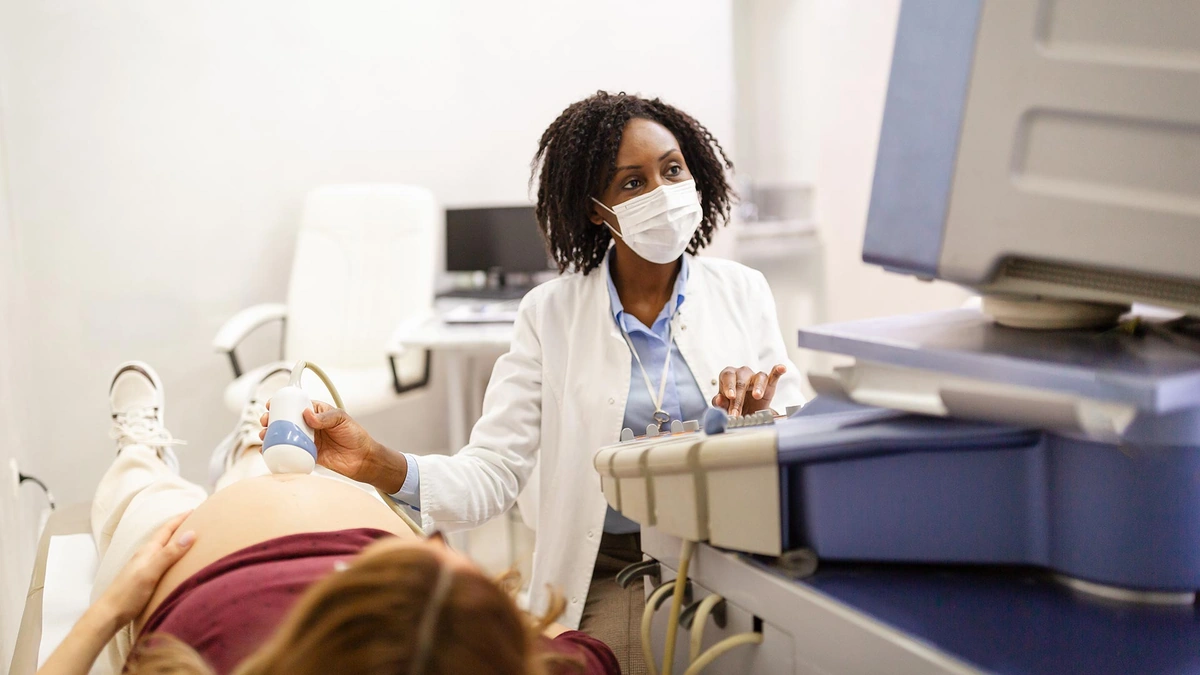 OB/GYN Weekly Review | Vaccine Confidence, HRT Updates, and More 2 Vaccine Confidence | Addressing the Concerns
