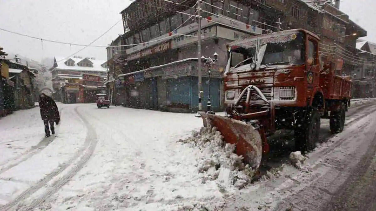 The Himalayan Influence | Why Jammu's Weather is Unique