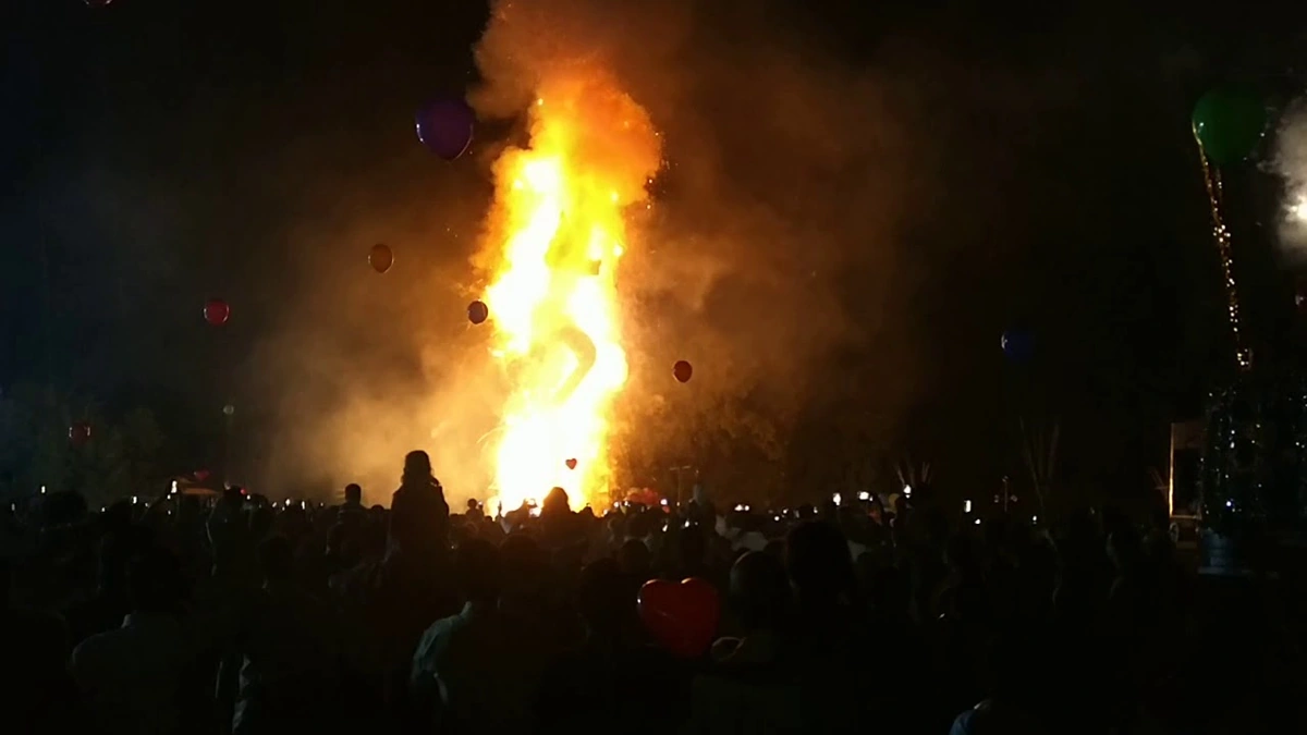 The Pune Twist | What Makes the City's Ravan Dahan Unique?